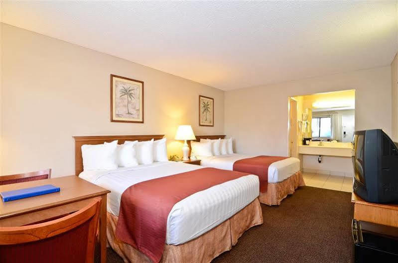 Pleasant Inn San Diego Exterior photo